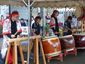 白道路太鼓「白鼓」
